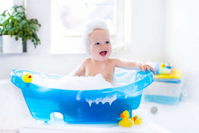Bebeğinizi banyo yaptırırken nelere dikkat etmelisiniz?